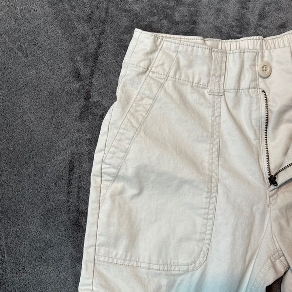 Old Navy High-Rise OG Chino Cargo Pants Women's XS Khaki Straight Stretch Light - Picture 7 of 8
